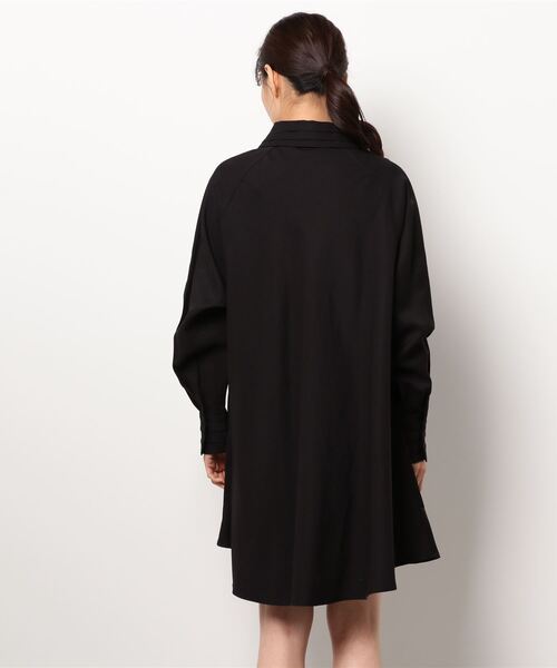 ENVYM（アンビー）の「ＡラインシャツＯＰ（ワンピース・レディース・ホワイト/ブラック/ベージュ・FREE）」の18枚目の写真