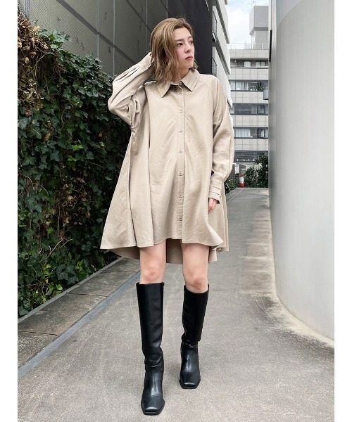 ENVYM（アンビー）の「ＡラインシャツＯＰ（ワンピース・レディース・ホワイト/ブラック/ベージュ・FREE）」の22枚目の写真