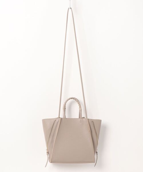 N.（N. Natural Beauty Basic）（エヌエヌナチュラルビューティーベーシック）の「【追加生産】かがりステッチショルダーバッグ（トートバッグ・レディース・ベージュ・ﾌﾘ-）」の4枚目の写真