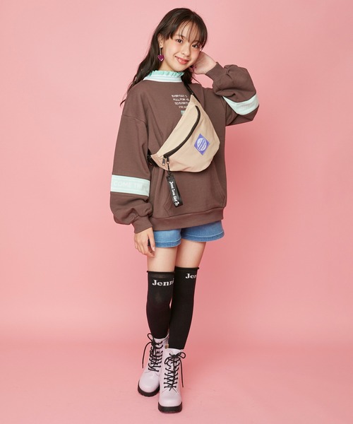 JENNI love(ジェニィラブ)の「シンプルウエストバッグ(ボディバッグ/ウエストポーチ・キッズ・ラベンダー/ブラック/ベージュ・F)」の5枚目の写真