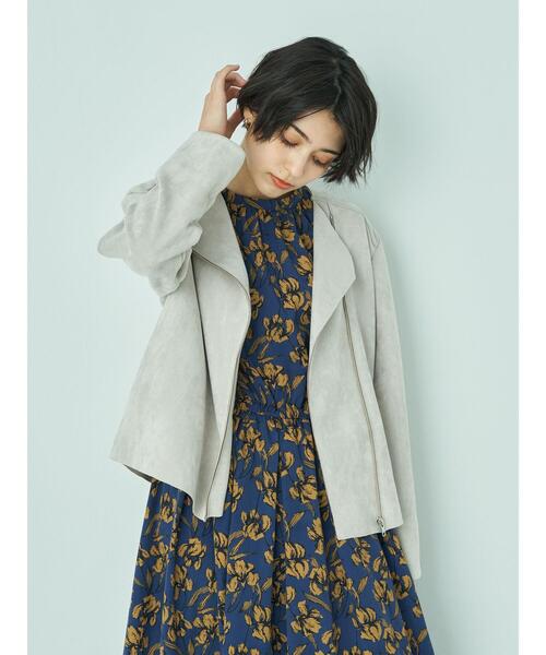 YECCA VECCA（イェッカヴェッカ）の「フェイクスエードライダースジャケット＊（ライダースジャケット・レディース・ライトグレー/ブラウン・FREE）」の14枚目の写真