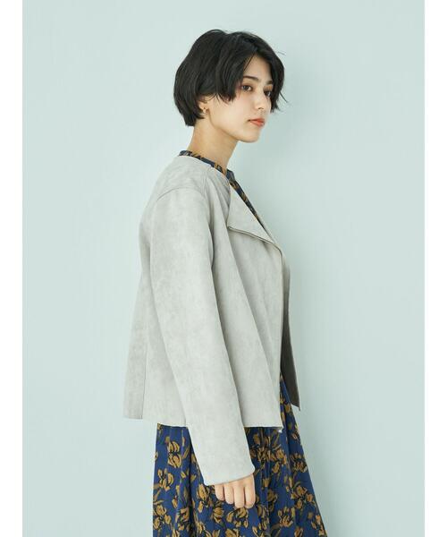 YECCA VECCA（イェッカヴェッカ）の「フェイクスエードライダースジャケット＊（ライダースジャケット・レディース・ライトグレー/ブラウン・FREE）」の15枚目の写真