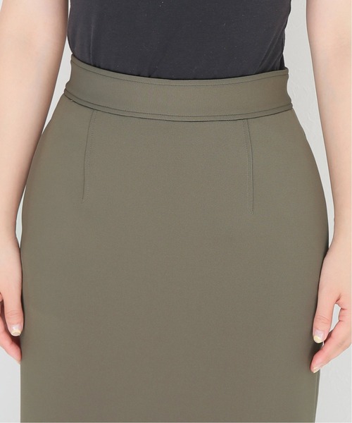 VERMEIL par iena(ヴェルメイユパーイエナ)の「ダンボールニットタイトスカート(スカート・レディース・カーキ/ブラック・40/36/38)」の16枚目の写真