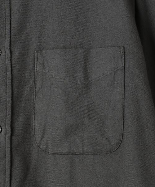 BEAUTY&YOUTH UNITED ARROWS（ビューティーアンドユースユナイテッドアローズ）の「BY スムース ビエラ ボタンダウン ビッグシルエットシャツ（シャツ/ブラウス・メンズ・ダークグリーン/ベージュ/オフホワイト/オリーブ・S/M/L/XL）」の18枚目の写真