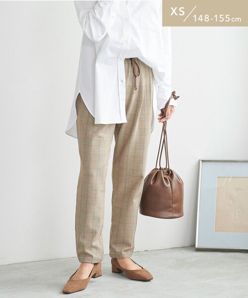 green label relaxing（グリーンレーベルリラクシング）の「【WEB限定】［ XS /H148-155㎝］オルマイパンツ ウラキモウ テーパード -マシンウォッシャブル・ストレッチ・防シワ・帯電防止-（その他パンツ・レディース・ホワイト/その他1/ブラック/コバルトブルー/パープル・XS）」の5枚目の写真