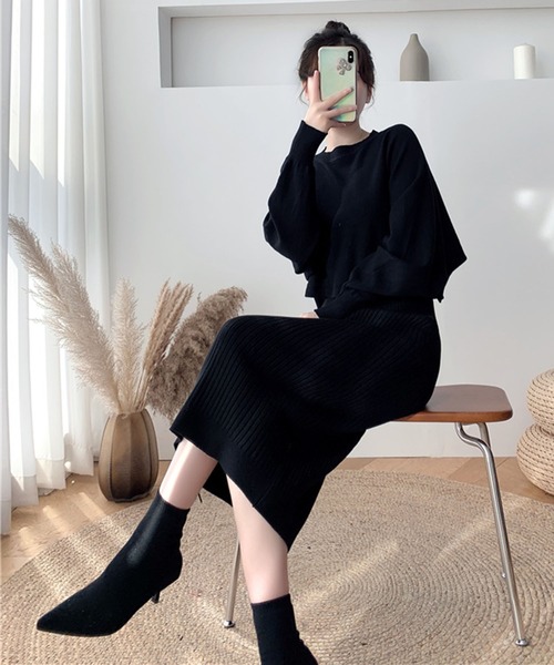 Jewelobe(ジュエローブ)の「ドルマンプルオーバー×ノースリワンピニットセットアップ(セットアップ・レディース・ブラック/ベージュ/グリーン・FREE)」の2枚目の写真