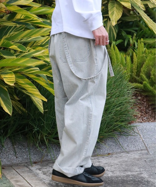 Johnbull（ジョンブル）の「サスペンダーワイドパンツ（その他パンツ・メンズ・ストライプ・LARGE/SMALL/MEDIUM）」の2枚目の写真