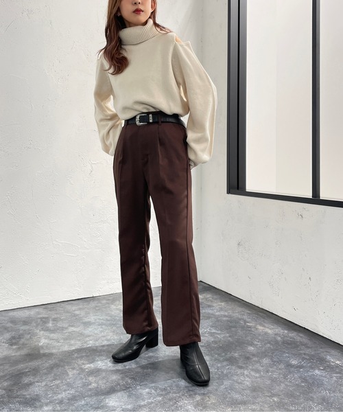 apres jour mignon(アプレジュールミニョン)の「肩開きタートルニット【ZOZOTOWN限定アイテム】(ニット/セーター・レディース・アイボリー/ブラック・X-LARGE/フリー)」の8枚目の写真
