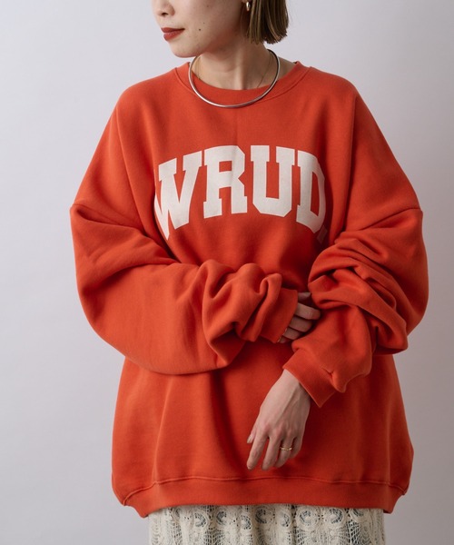 CIAOPANIC TYPY(チャオパニックティピー)の「【ZOZOTOWN限定】ユニセックスビッグシルエットクルーネックカレッジスウェット/裏起毛(スウェット・メンズ・ライトグレー/ネイビー/オレンジ/アイボリー・M/L)」の17枚目の写真