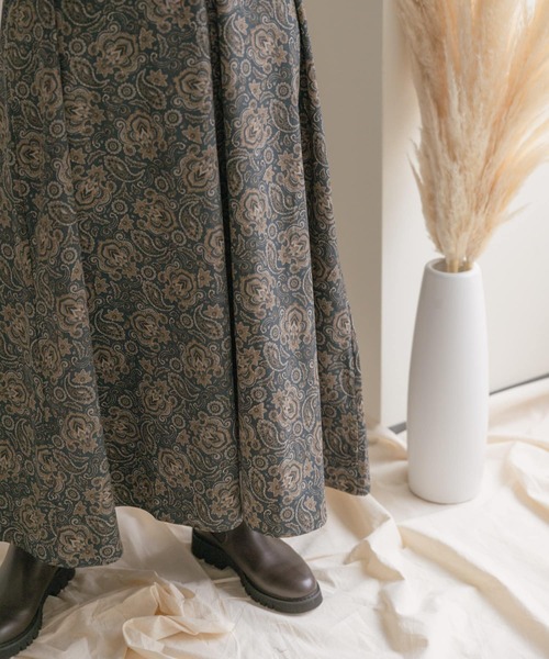 ITEMS URBANRESEARCH（アイテムズ アーバンリサーチ）の「ペイズリーロングワンピース（ワンピース・レディース・ブラック/ブラウン/カーキ・FREE）」の13枚目の写真