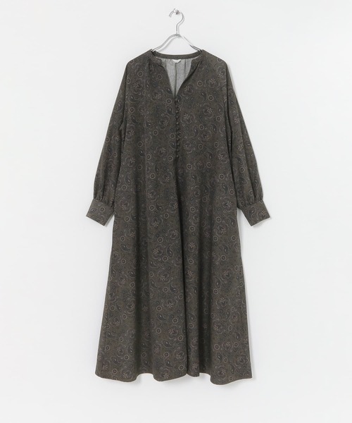 ITEMS URBANRESEARCH（アイテムズ アーバンリサーチ）の「ペイズリーロングワンピース（ワンピース・レディース・ブラック/ブラウン/カーキ・FREE）」の17枚目の写真