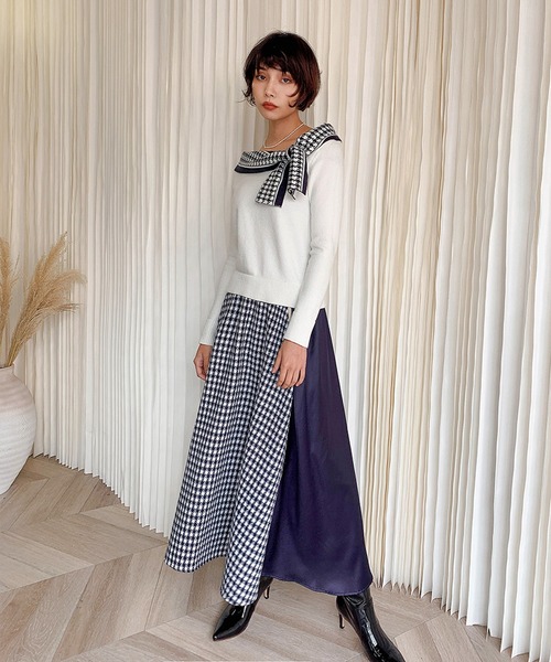 Leja(レジャ)の「千鳥柄サテン切り替え ロゴ入り ウェストゴム Aラインフレアマキシ丈スカート(スカート・レディース・ネイビー・FREE)」の12枚目の写真