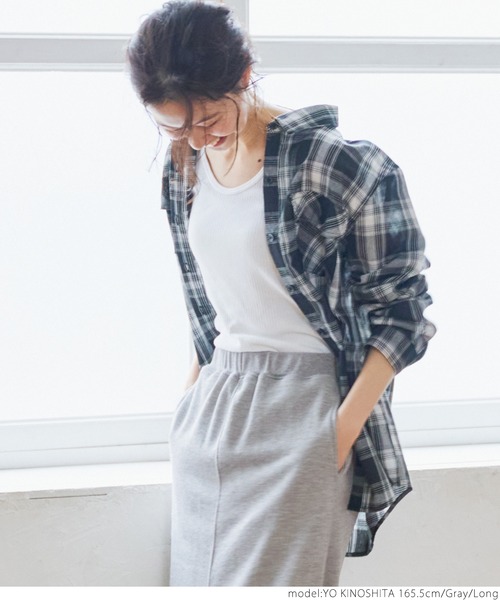 coca（coca）（コカ）の「大人の着心地スウェットステッチスカート（スカート・レディース・アイボリー/グレー/ブラック・SHORT/LONG）」の14枚目の写真