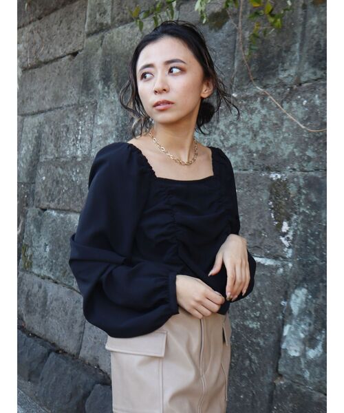 EVRIS（エヴリス）の「シャーリングショートトップス（シャツ/ブラウス・レディース・グリーン/その他1/ブラック・FREE）」の14枚目の写真