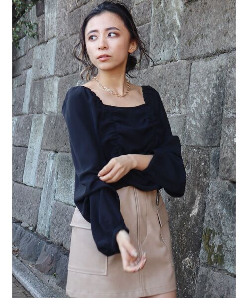 EVRIS（エヴリス）の「シャーリングショートトップス（シャツ/ブラウス・レディース・グリーン/その他1/ブラック・FREE）」の15枚目の写真