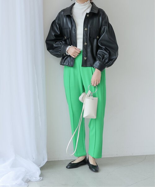 frames RAY CASSIN(フレームスレイカズン)の「S/M展開 Everydayパンツ(スラックス・レディース・イエロー/ブラック/グレイッシュベージュ/グリーン/サックスブルー/ピンク/イエロー×グリーン・SMALL/MEDIUM)」の16枚目の写真