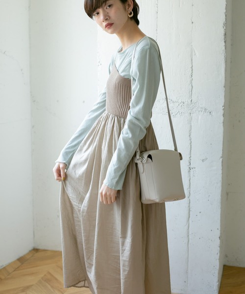 KBF（ケイビーエフ）の「キャミソールワンピース（ワンピース・レディース・ベージュ・ONE）」の10枚目の写真