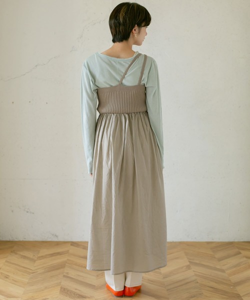 KBF（ケイビーエフ）の「キャミソールワンピース（ワンピース・レディース・ベージュ・ONE）」の9枚目の写真