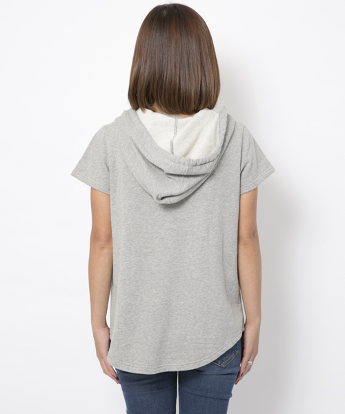 X-girl（エックスガール）の「【NYLON5月号掲載】ARCH LOGO SWEAT TUNIC（パーカー・レディース・アッシュ/ピンク/ブルー/ネイビー・1/2）」の6枚目の写真