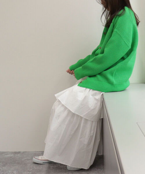 fredy emue（フレディエミュ）の「アシメギャザースカート（セットアップ可能）（スカート・レディース・ブラック/オフホワイト/グリーン・38）」の17枚目の写真