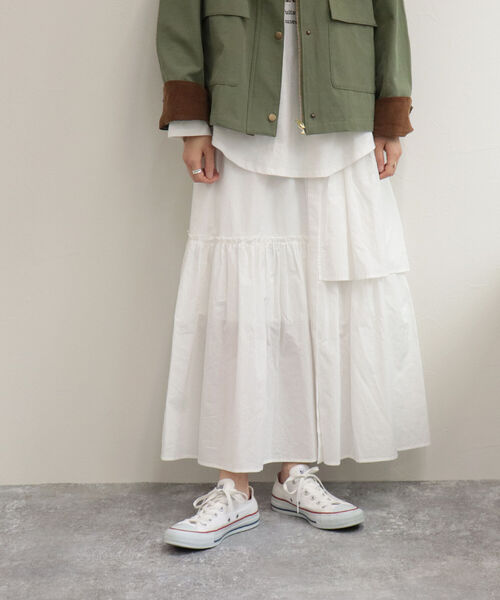 fredy emue（フレディエミュ）の「アシメギャザースカート（セットアップ可能）（スカート・レディース・ブラック/オフホワイト/グリーン・38）」の11枚目の写真