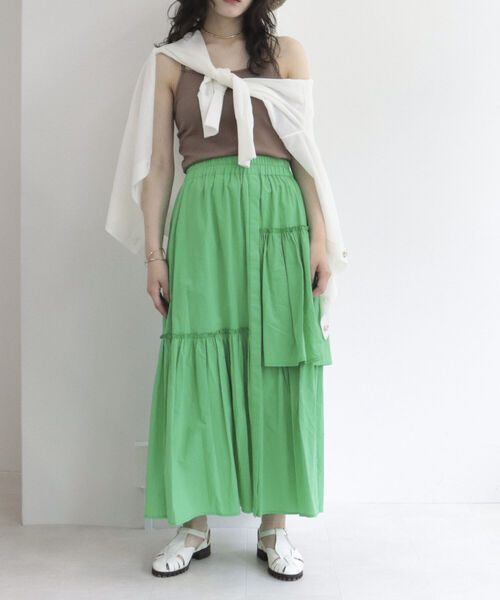 fredy emue（フレディエミュ）の「アシメギャザースカート（セットアップ可能）（スカート・レディース・ブラック/オフホワイト/グリーン・38）」の9枚目の写真