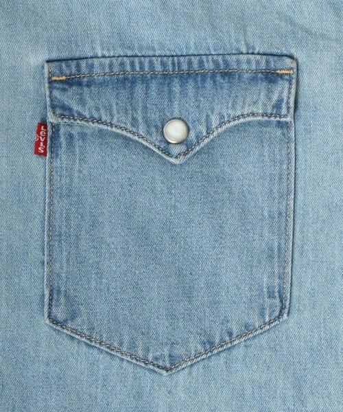 Levi's(リーバイス)の「Levi's /リーバイス クラッシックウエスタンデニムシャツ(シャツ/ブラウス・メンズ・ネイビー/サックスブルー/ブルー/ブルー系その他・S/M/L)」の12枚目の写真