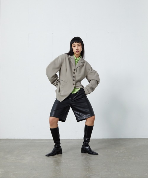 FEKETE（フェケテ）の「FEKETE PUFF SLEEVE TAILORED JACKET (SET-UP)（テーラードジャケット・レディース・ブラック/ベージュ/グリーン・FREE）」の7枚目の写真