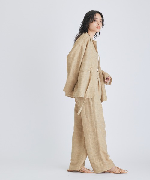 ADAM ET ROPE'(アダムエロペ)の「【sana for ADAM ET ROPE'】Wide Pants (Linen Twill)(その他パンツ・レディース・ブラック/カーキ・FREE/フリー)」の6枚目の写真