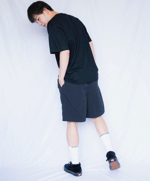 United Athle（ユナイテッドアスレ）の「5.6オンス ハイクオリティー Tシャツ 500101（Tシャツ/カットソー・メンズ・ホワイト/ライトグレー/ライトグリーン/ライトイエロー/ブラック・XXX-LARGE/X-LARGE/XX-LARGE/LARGE/MEDIUM/SMALL）」の8枚目の写真