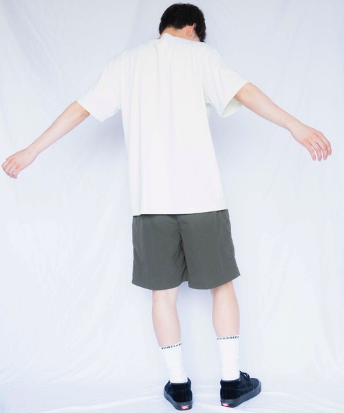 United Athle（ユナイテッドアスレ）の「5.6オンス ハイクオリティー Tシャツ 500101（Tシャツ/カットソー・メンズ・ホワイト/ライトグレー/ライトグリーン/ライトイエロー/ブラック・XXX-LARGE/X-LARGE/XX-LARGE/LARGE/MEDIUM/SMALL）」の19枚目の写真
