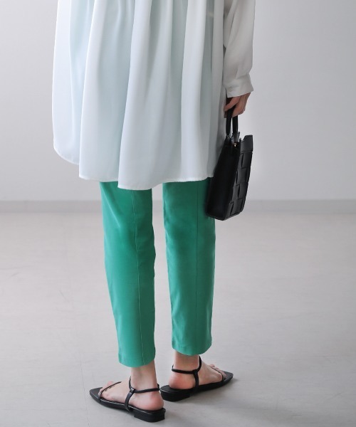 Bou Jeloud（ブージュルード）の「【34-42サイズ展開】UVカットHAKIYASEストレッチパンツ（その他パンツ・レディース・ホワイト/ブラック/グリーン/グレイッシュベージュ/ネイビー/イエロー/キャメル/カーキ/A・40/38/42/36/34）」の12枚目の写真