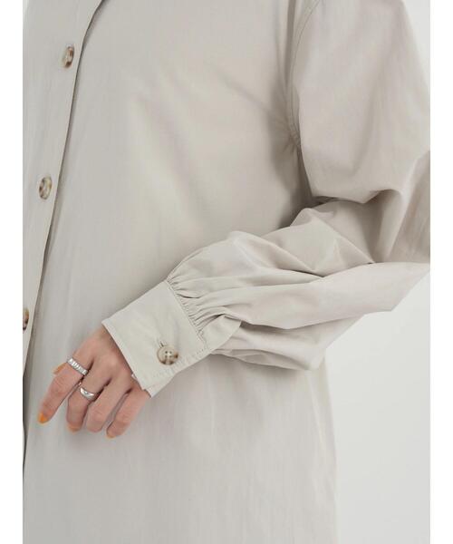 earth music&ecology（アースミュージックアンドエコロジー）の「ロングシャツワンピース（ワンピース・レディース・イエロー/ライトベージュ/ライトカーキ・FREE）」の15枚目の写真