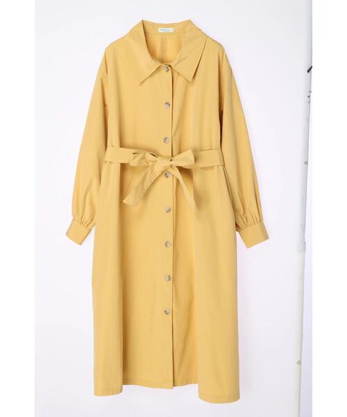 earth music&ecology（アースミュージックアンドエコロジー）の「ロングシャツワンピース（ワンピース・レディース・イエロー/ライトベージュ/ライトカーキ・FREE）」の17枚目の写真
