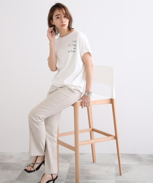 INDIVI（インディヴィ）の「◆【接触冷感/コットン100%】スムース ドルマンロゴTシャツ（Tシャツ/カットソー・レディース・ホワイト/ブラック/ベビーピンク/パープル系4・38/34/05/13/15 ）」の19枚目の写真