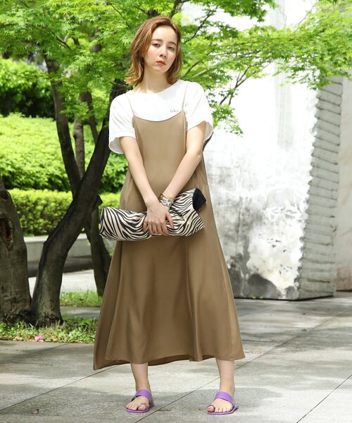 INDIVI（インディヴィ）の「◆【接触冷感/コットン100%】スムース ドルマンロゴTシャツ（Tシャツ/カットソー・レディース・ホワイト/ブラック/ベビーピンク/パープル系4・38/34/05/13/15 ）」の17枚目の写真