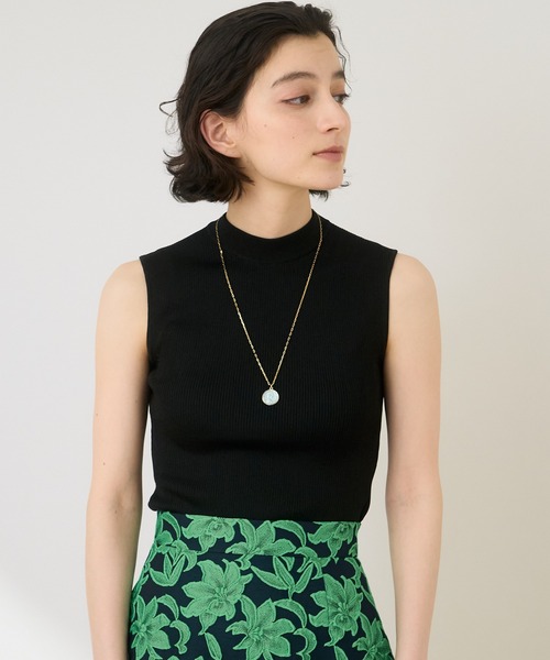 ANAYI(アナイ)の「アセテートポリエステルノースリ プルオーバー <手洗い可>(ニット/セーター・レディース・ブラック/ダークグリーン/ミント・38/36)」の20枚目の写真