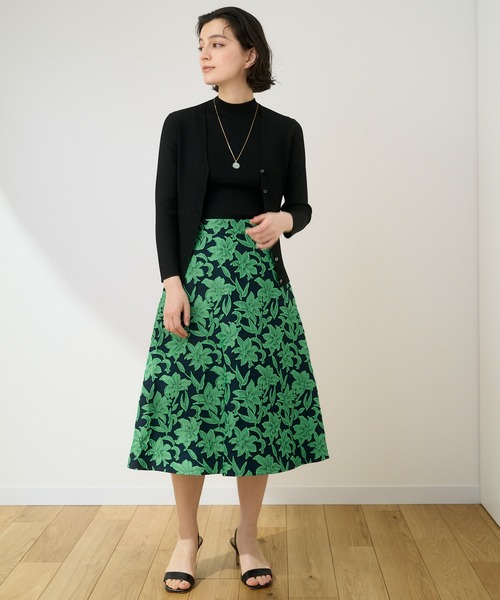 ANAYI(アナイ)の「アセテートポリエステルノースリ プルオーバー <手洗い可>(ニット/セーター・レディース・ブラック/ダークグリーン/ミント・38/36)」の21枚目の写真