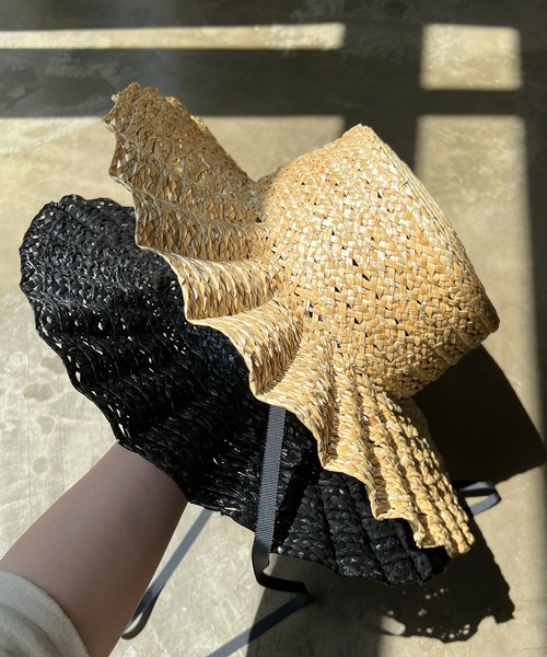 CAPRICIEUX LE'MAGE(カプリシューレマージュ)の「なみなみハット(ハット・レディース・ベージュ/ブラック・FREE)」の5枚目の写真