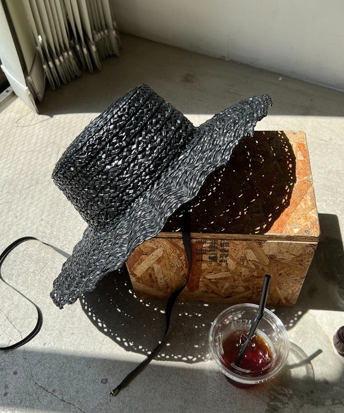 CAPRICIEUX LE'MAGE(カプリシューレマージュ)の「なみなみハット(ハット・レディース・ベージュ/ブラック・FREE)」の8枚目の写真