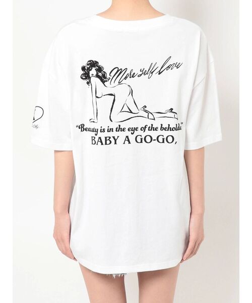 GYDA（ジェイダ）の「BABY A GO GO UNISEX Tシャツ（Tシャツ/カットソー・レディース・ブラック/オフホワイト・FREE）」の16枚目の写真