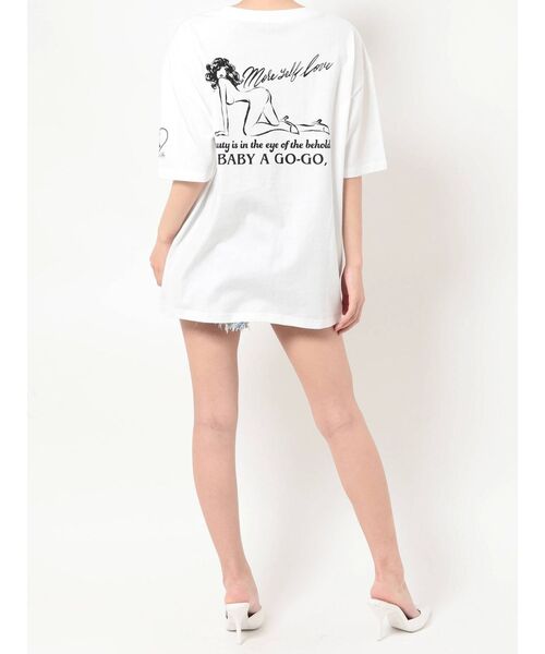 GYDA（ジェイダ）の「BABY A GO GO UNISEX Tシャツ（Tシャツ/カットソー・レディース・ブラック/オフホワイト・FREE）」の9枚目の写真