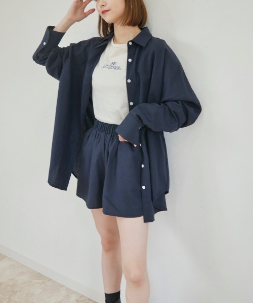 Reurie'（レウリィ）の「リネン混オーバーサイズシャツ（セットアップ対応）（シャツ/ブラウス・レディース・ベージュ/ネイビー・FREE）」の18枚目の写真