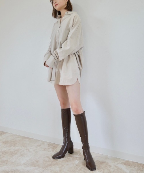 Reurie'（レウリィ）の「リネン混オーバーサイズシャツ（セットアップ対応）（シャツ/ブラウス・レディース・ベージュ/ネイビー・FREE）」の8枚目の写真
