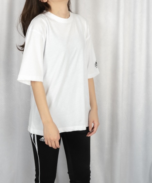 adidas(アディダス)の「adidas combat sports / ワンポイントロゴ入りビッグTシャツ(Tシャツ/カットソー・レディース・アイボリー/ダークグリーン/ホワイト/ブラック・MEDIUM/LARGE)」の14枚目の写真