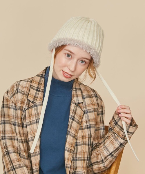 kaorinomori（カオリノモリ）の「kaorinomori リースニット（ニットキャップ/ビーニー・レディース・ホワイト/ブラック・FREE）」の3枚目の写真