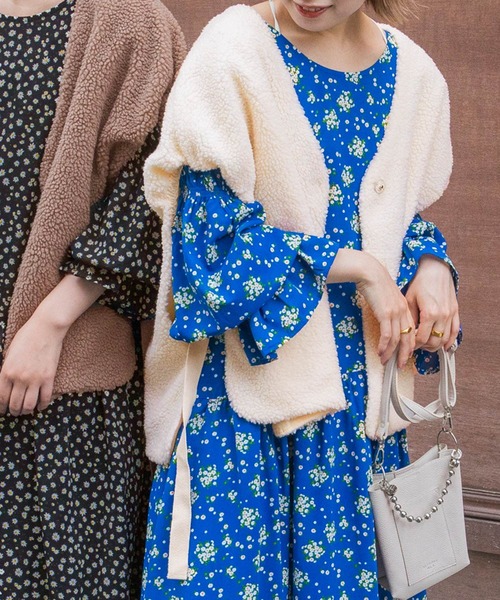 w closet（ダブルクローゼット）の「【SETアイテム】中綿キルティングVネックジャケット（ミリタリージャケット・レディース・アイボリー/ベージュ系その他/ライトカーキ/ブラック・FREE）」の7枚目の写真