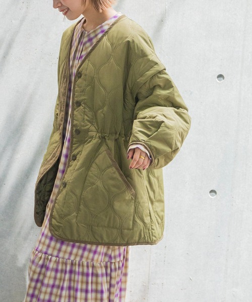 w closet（ダブルクローゼット）の「【SETアイテム】中綿キルティングVネックジャケット（ミリタリージャケット・レディース・アイボリー/ベージュ系その他/ライトカーキ/ブラック・FREE）」の15枚目の写真