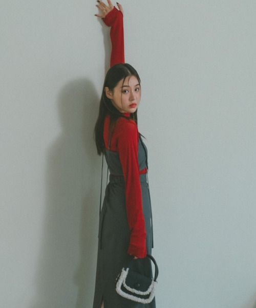 VANNIE U(ヴァニーユー)の「ソフトメロウシアートップス/前後2WAY(Tシャツ/カットソー・レディース・ブラック/ベージュ/レッド/アイボリー・FREE)」の8枚目の写真