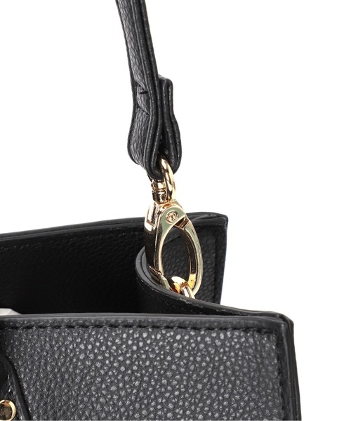 B.C STOCK（ベーセーストック）の「スクエア2way BAG（ショルダーバッグ・レディース・アイボリー/ブラック・FREE）」の6枚目の写真